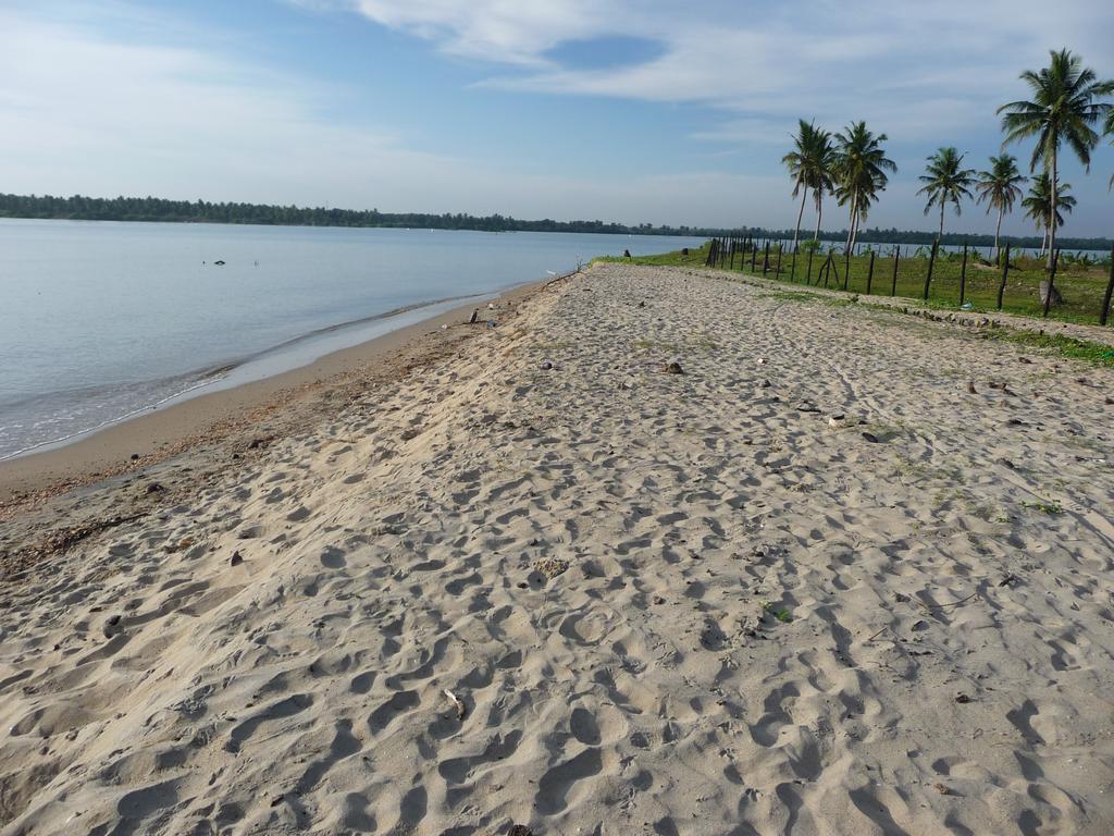 Hotel Reef Pasikudah Nachivantivu Zewnętrze zdjęcie